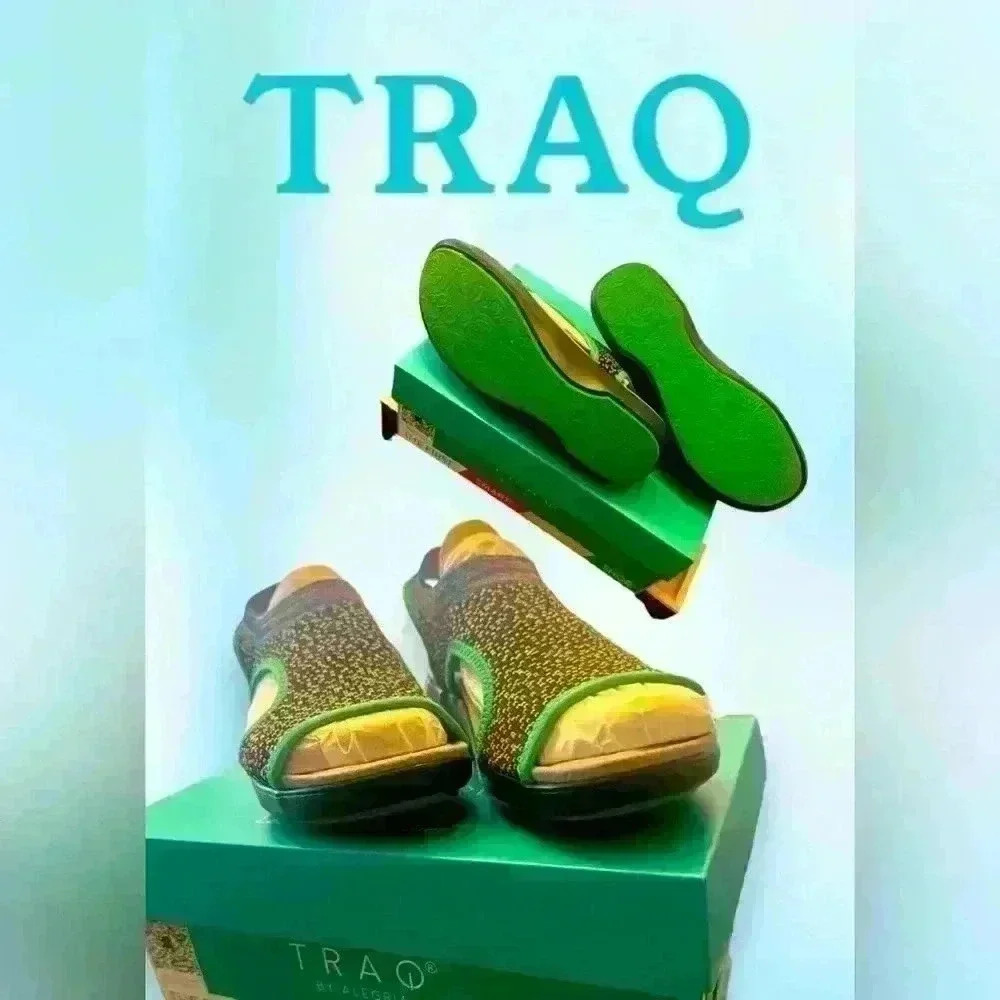 TRAQ Dream Knit Sport Queen Sandals Size 38 (US 8.5) Multicolor